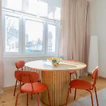 아파트 Roomsy Broniewskiego *